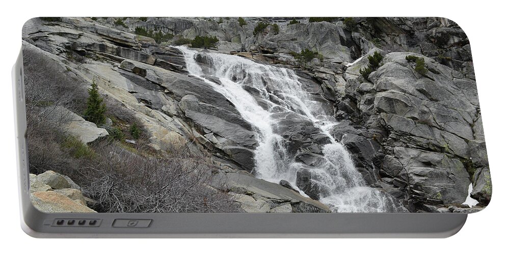 Sequoia National Park Portable Battery Charger featuring the photograph Tokopah Falls by Kyle Hanson