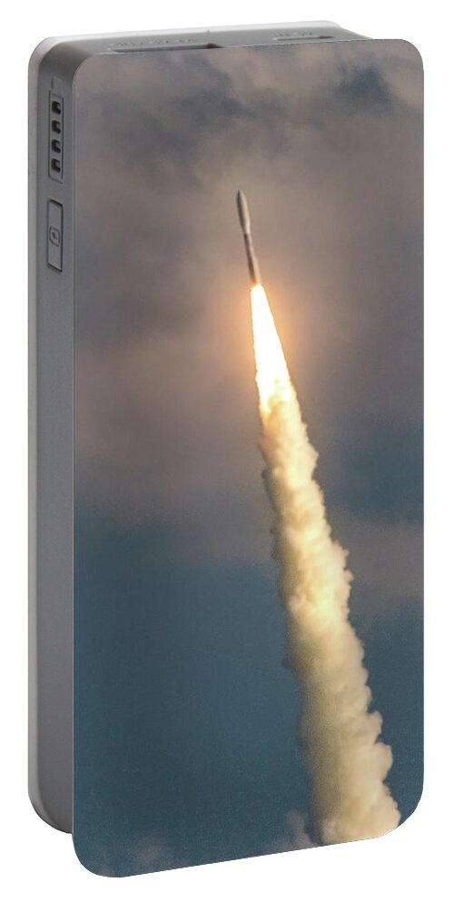 Atlas V Rocket Portable Battery Charger featuring the photograph United Alliance Atlas V by Norman Peay