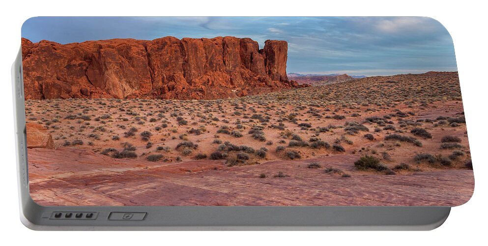 Valley Of Fire State Park Portable Battery Charger featuring the photograph Valley Of Fire Land by Jonathan Nguyen
