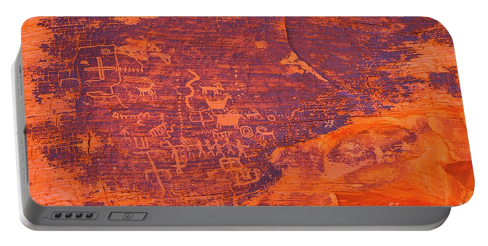 Valley Of Fire State Park Portable Battery Charger featuring the photograph Valley of Fire Petroglyphs One by Bob Phillips