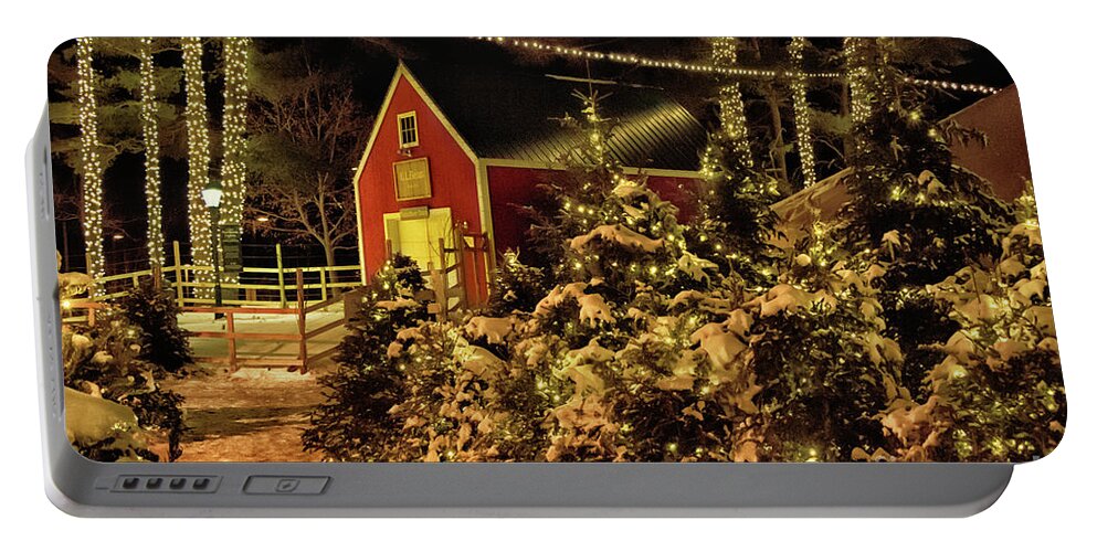 #elizabethdow Portable Battery Charger featuring the photograph Walking in a Bean's Winter Wonderland by Elizabeth Dow
