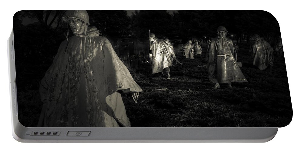 Washington D.c. Portable Battery Charger featuring the photograph War Ghosts by Tim Stanley