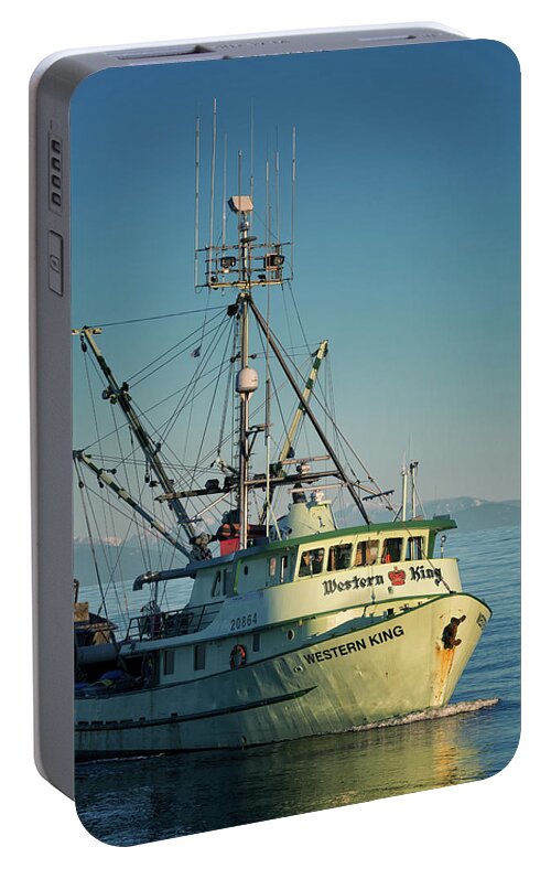 Western King Portable Battery Charger featuring the photograph Western King At Breakwater by Randy Hall