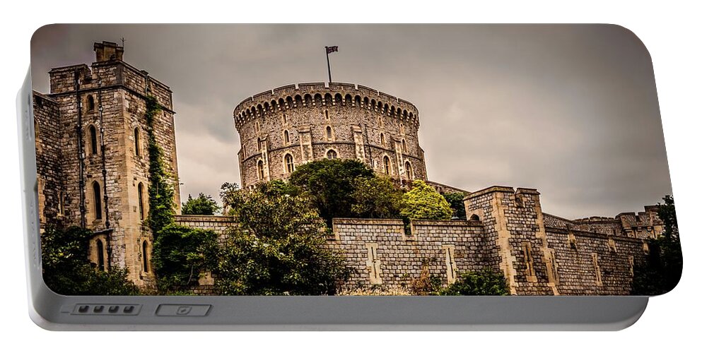 British Isles Portable Battery Charger featuring the photograph Windsor Castle by Bill Howard