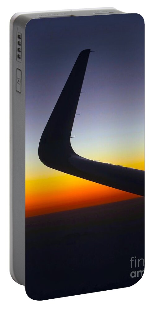 Wingtip Portable Battery Charger featuring the photograph Wingtip Horizon by Beth Myer Photography
