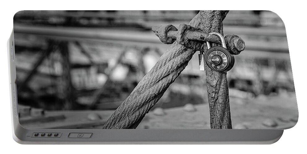 Brooklyn Portable Battery Charger featuring the photograph Brooklyn Bridge Love Locks BW #1 by Susan Candelario