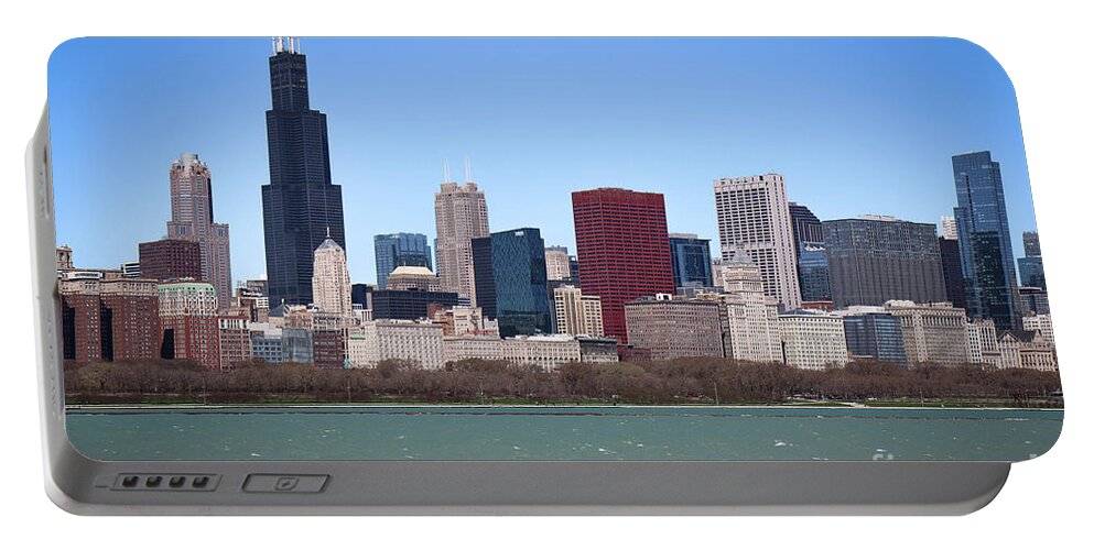 Chicago Portable Battery Charger featuring the photograph Chicago Skyline by Veronica Batterson