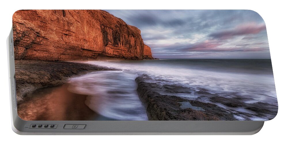 Dancing Ledge Portable Battery Charger featuring the photograph Dancing Ledge - England #2 by Joana Kruse