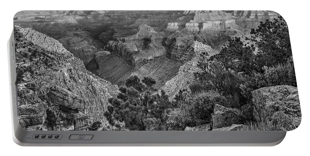 Disk1216 Portable Battery Charger featuring the photograph South Rim, Grand Canyon #3 by Tim Fitzharris