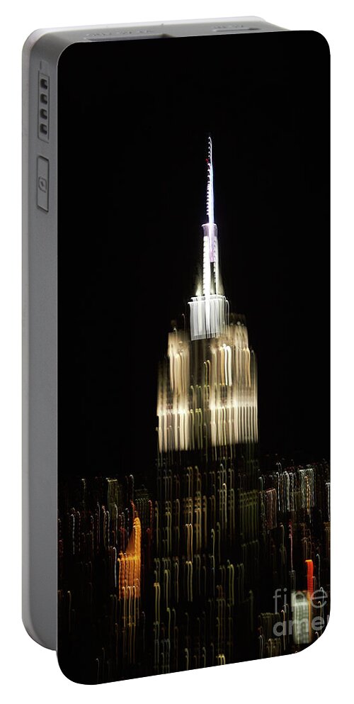 Empire State Building Portable Battery Charger featuring the photograph Empire State Building #4 by Tony Cordoza