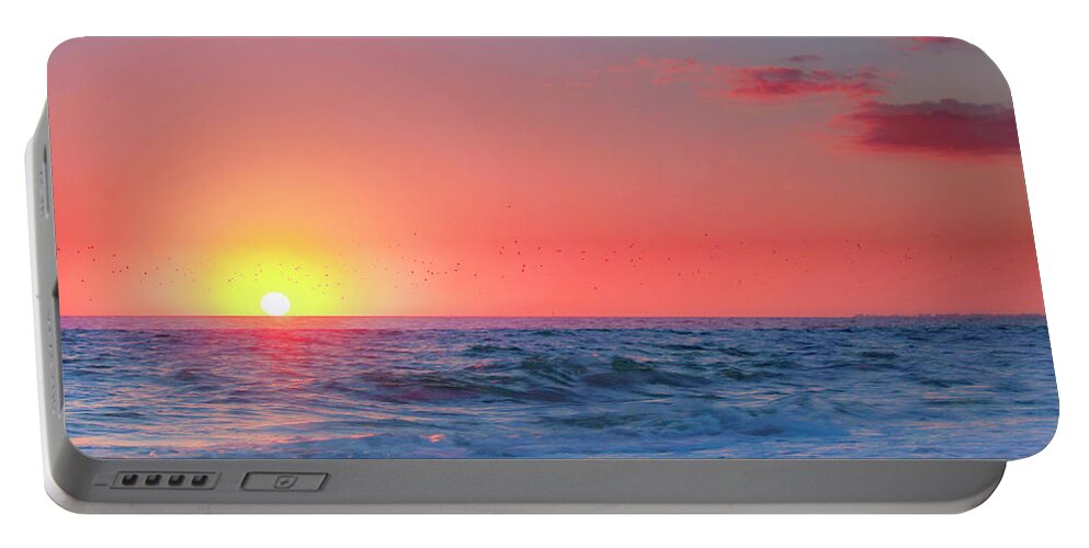Art Prints Portable Battery Charger featuring the photograph Beach 02 by Nunweiler Photography