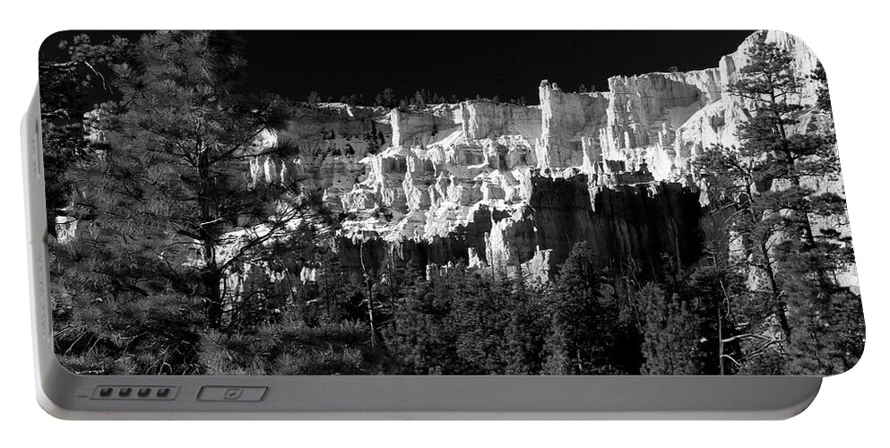 Bryce Canyon National Park Portable Battery Charger featuring the photograph Below The Rim Bryce Canyon by Ed Riche