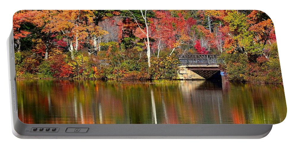 New Hampshire Portable Battery Charger featuring the photograph Bridge at Lake Chocorua by Steve Brown