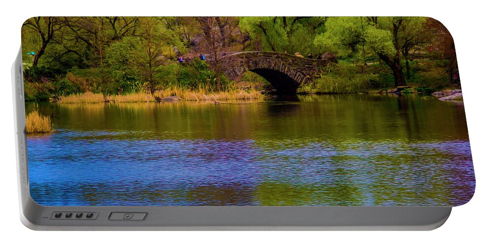 New York Portable Battery Charger featuring the photograph Bridge in central park by Stuart Manning
