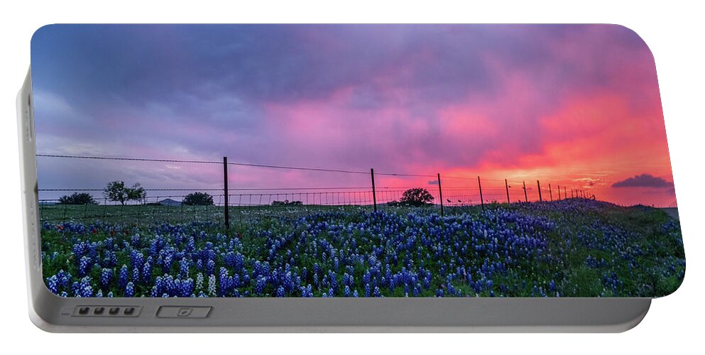 Texas Wildflowers Portable Battery Charger featuring the photograph Coming Storm II by Johnny Boyd