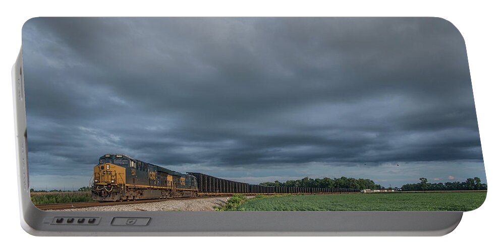 Railroad Portable Battery Charger featuring the photograph CSX Q588 heads through St. James Curve by Jim Pearson
