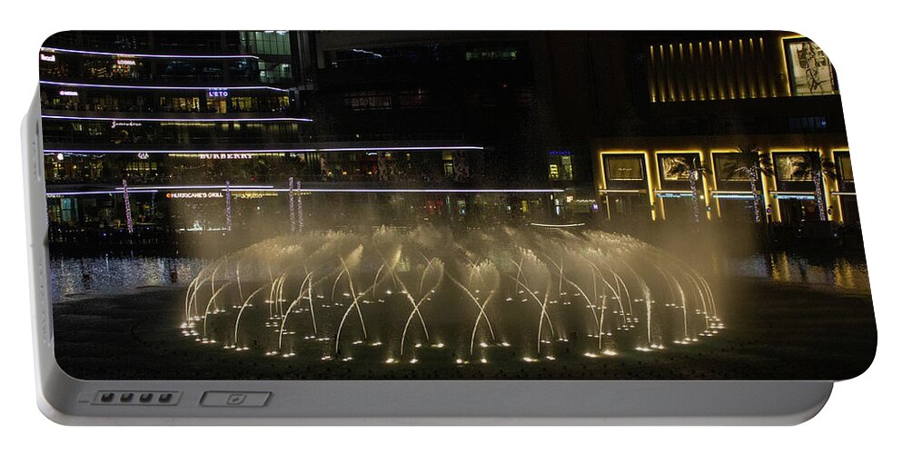 Dancing Dubai Fountain Portable Battery Charger featuring the photograph Dancing Fountain by Rocco Silvestri