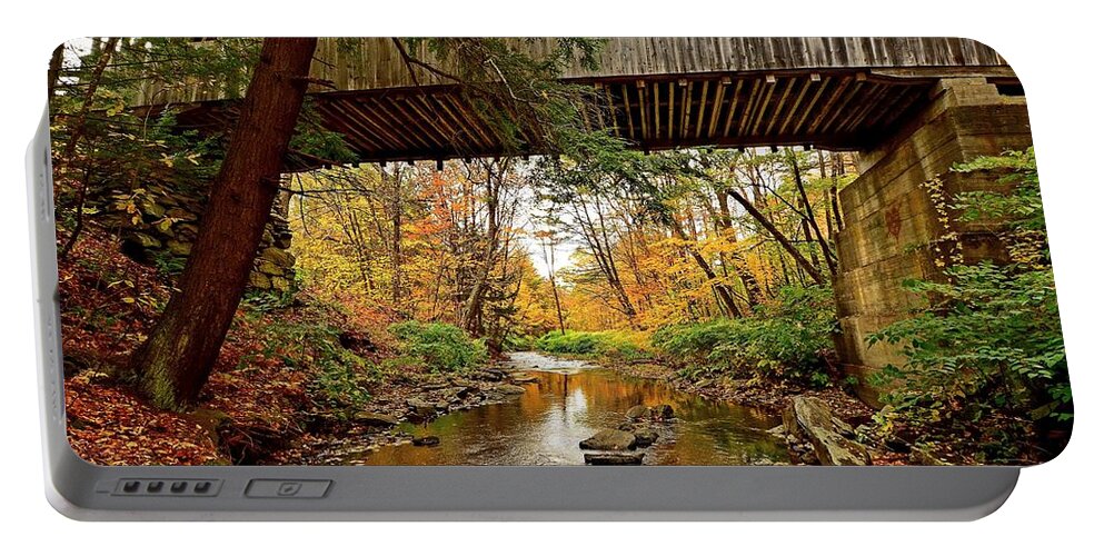 Covered Bridges Portable Battery Charger featuring the photograph Dingleton Covered Bridge by Steve Brown