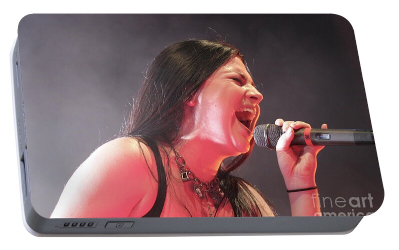 Evanesance Portable Battery Charger featuring the photograph Evanescence Singer Amy Lee by Concert Photos
