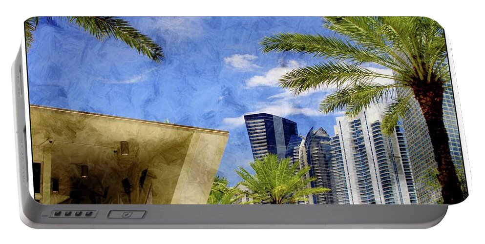 Florida Portable Battery Charger featuring the photograph Ft Lauderdale Skyline by Stoney Lawrentz