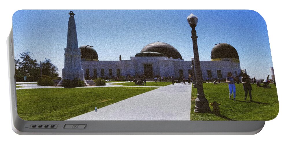 Los Angeles Portable Battery Charger featuring the photograph Griffith Observatory by Elizabeth M