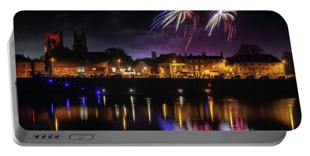 Fireworks Portable Battery Charger featuring the photograph Kings Lynn fireworks over the river Ouse by Simon Bratt