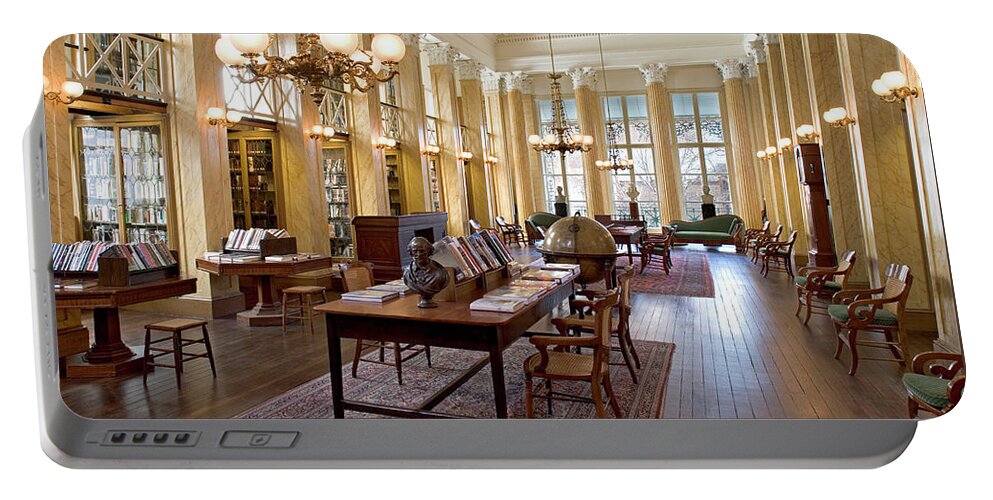 Athenaeum Of Philadelphia Portable Battery Charger featuring the photograph Members' Reading Room by Tom Crane