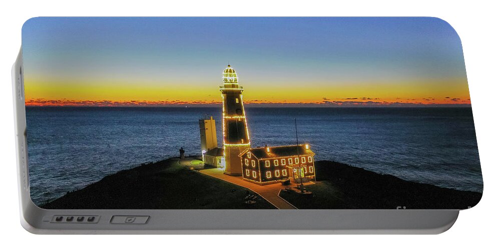 Christmas Portable Battery Charger featuring the photograph Montauk Lighthouse at Christmas by Sean Mills