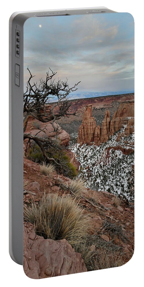 Colorado National Monument Portable Battery Charger featuring the photograph Moon Rising over Grand View Point in Colorado National Monument by Ray Mathis