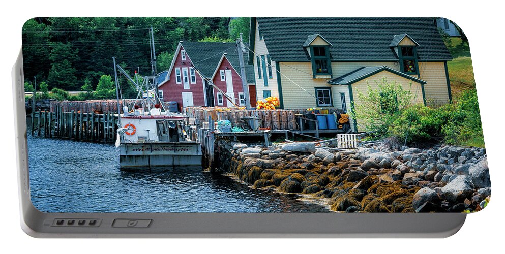 Atlantic Ocean Portable Battery Charger featuring the photograph Northwest Cove #02 by Ken Morris
