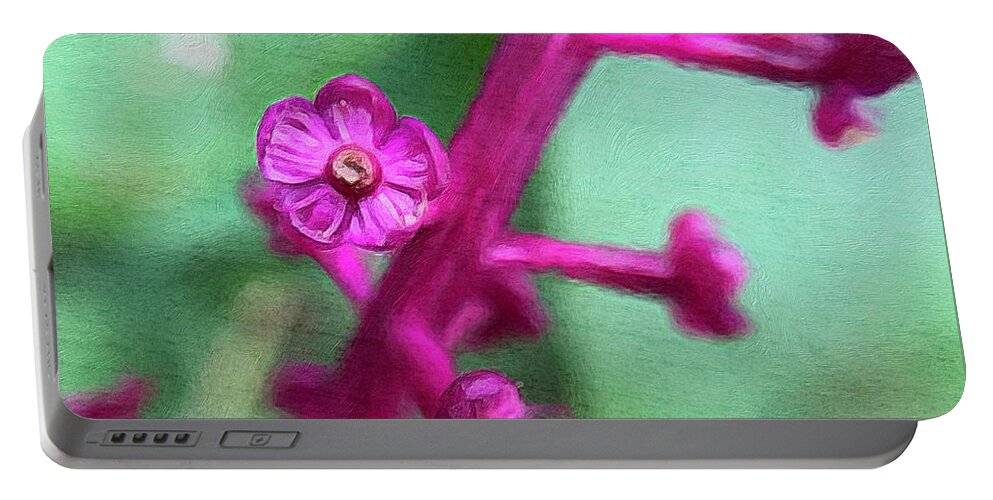 Brushstroke Portable Battery Charger featuring the photograph Pokeweed Flower Closeup by Jori Reijonen