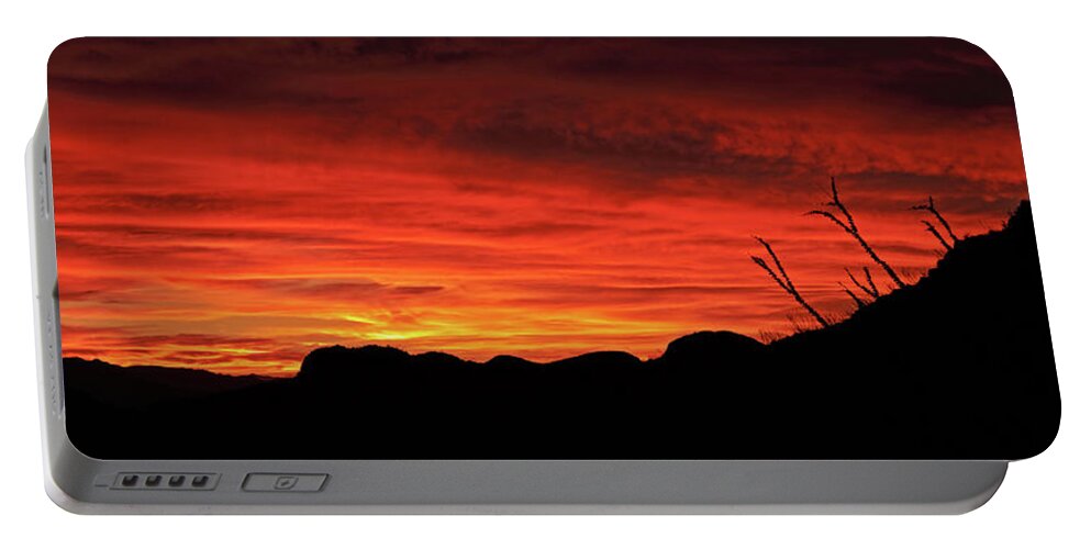Tom Daniel Portable Battery Charger featuring the photograph Salero Sunset #8 by Tom Daniel