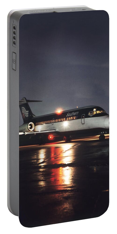 Southern Airways Portable Battery Charger featuring the photograph Southern Nights - DC-9 in Miami by Erik Simonsen