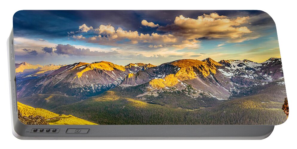 Long's Peak Portable Battery Charger featuring the photograph Sunset at Rock Cut by Fred J Lord