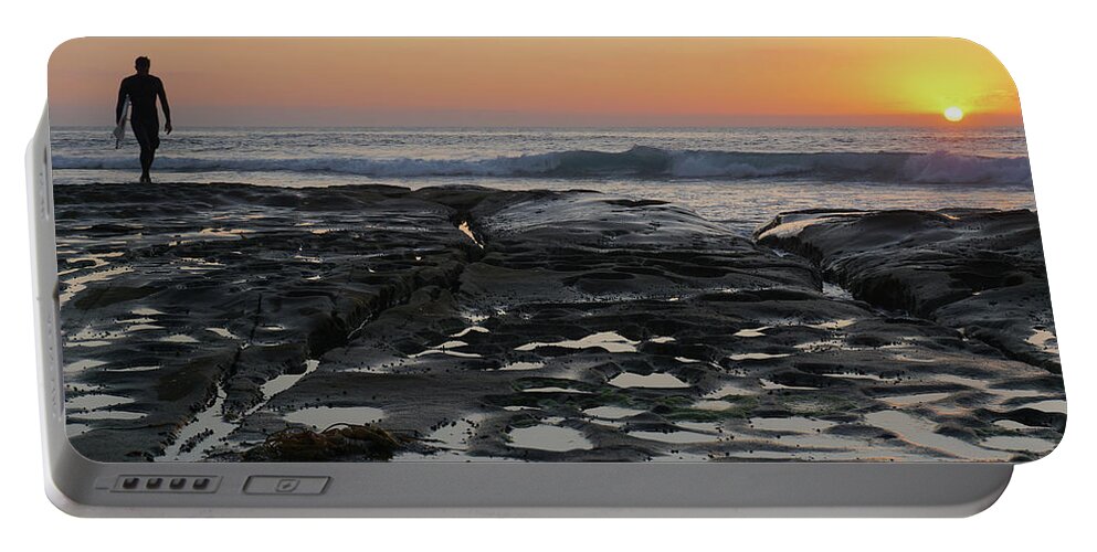 La Jolla Portable Battery Charger featuring the photograph Sunset Surf Sayonara 3 by Richard A Brown