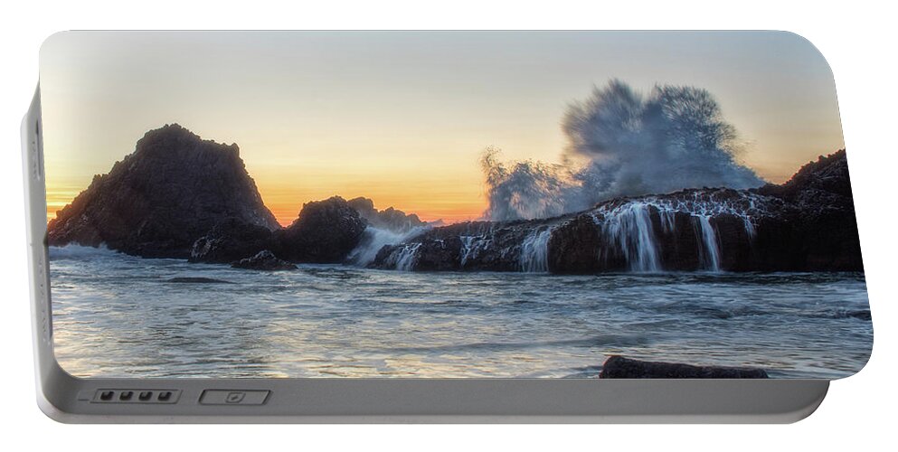 Oregon Coast Portable Battery Charger featuring the photograph Wave Burst by Russell Pugh