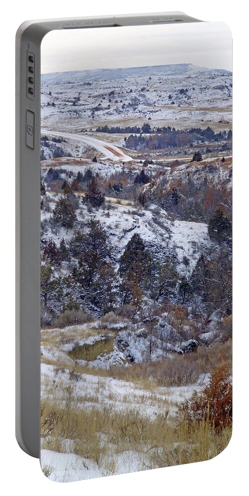 North Dakota Portable Battery Charger featuring the photograph Winter from East River Road by Cris Fulton