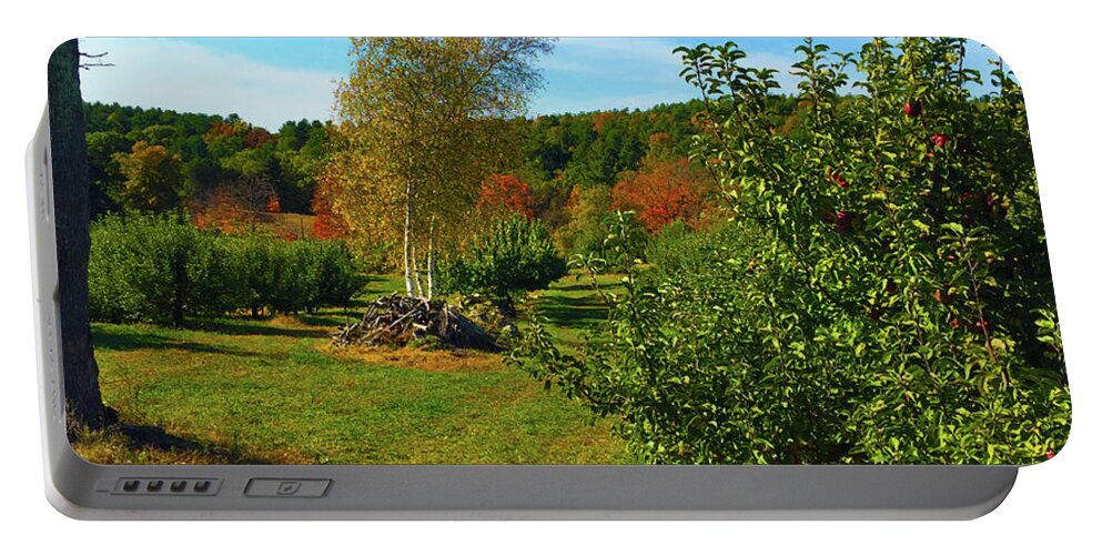 Autumn Portable Battery Charger featuring the photograph Autumn New England #1 by Geoff Jewett