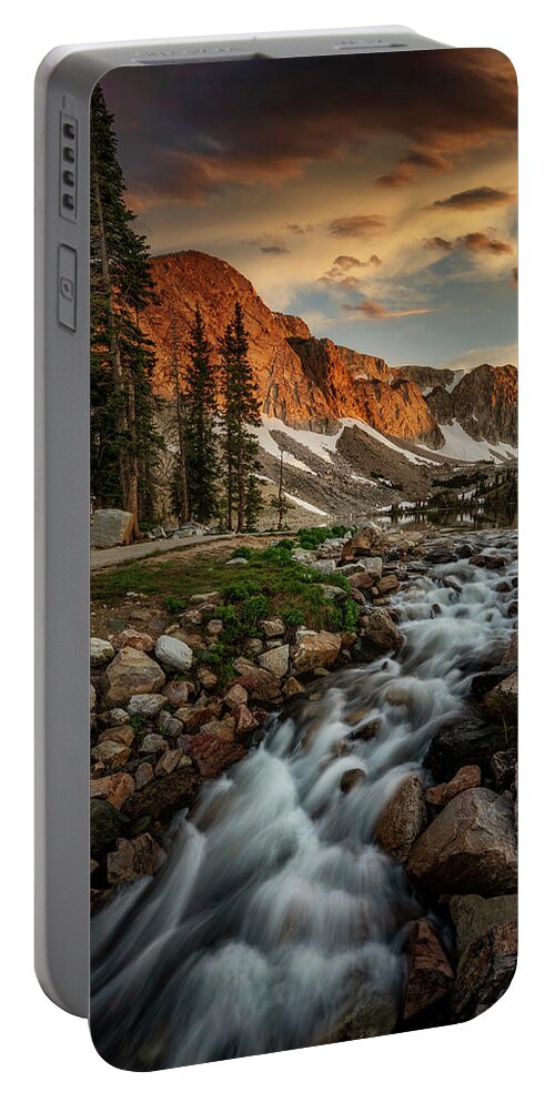Mountains Portable Battery Charger featuring the photograph Alpenglow Morning by David Soldano