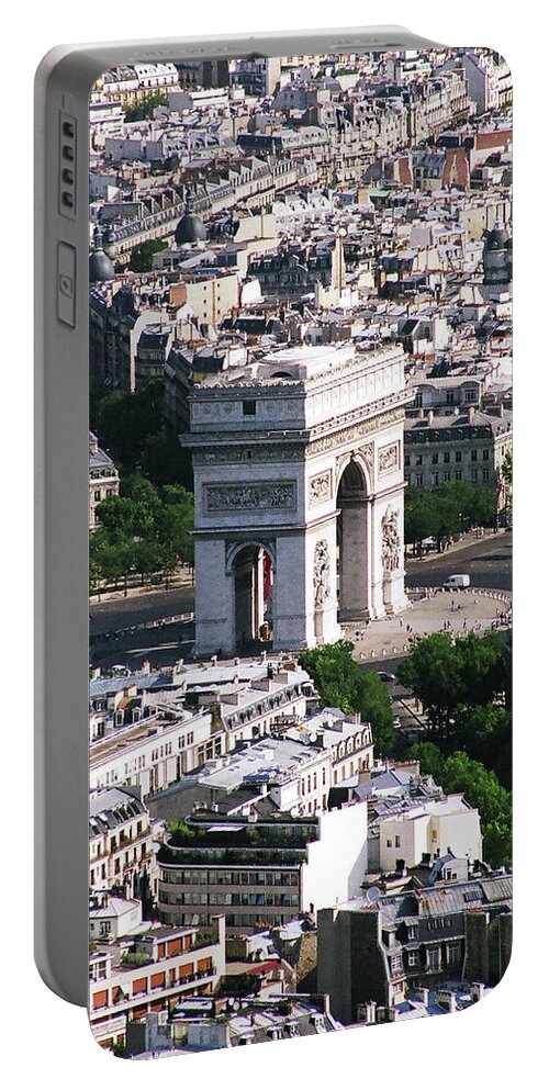 France Portable Battery Charger featuring the photograph Arc de Triomphe by Jim Feldman