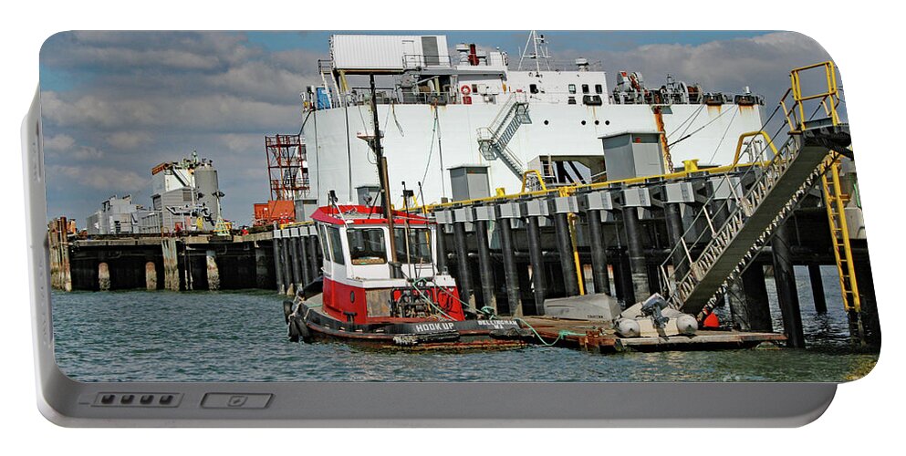 Bellingham Tug Boat Hook Up By Norma Appleton Portable Battery Charger featuring the photograph Bellingham Tug Boat Hook Up by Norma Appleton