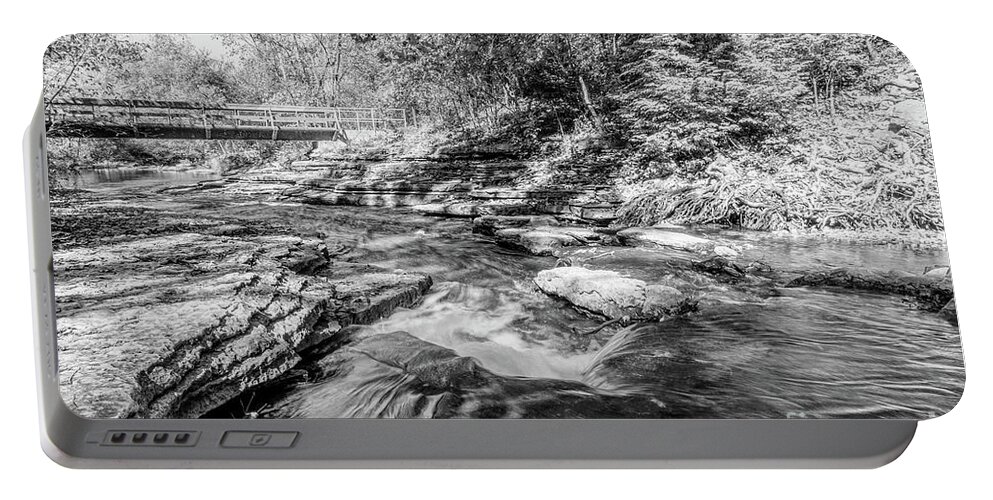 Tanyard Creek Nature Trail Portable Battery Charger featuring the photograph Bridge Over Tanyard Creek Grayscale by Jennifer White