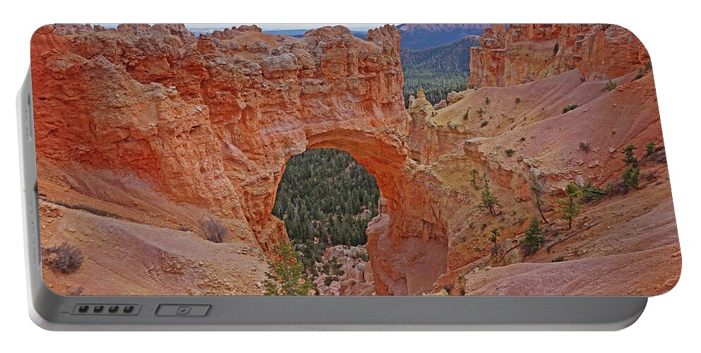 Bryce Canyon National Park Portable Battery Charger featuring the photograph Bryce Canyon National Park - Window by Yvonne Jasinski