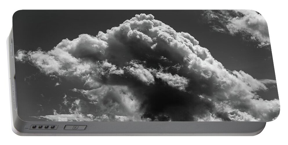 Clouds Portable Battery Charger featuring the photograph Captivating Cloudscape by Stan Weyler