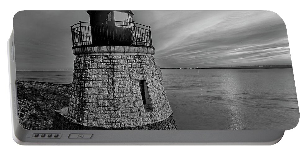 Castle Hill Lighthouse Portable Battery Charger featuring the photograph Castle Hill Light RI BW by Susan Candelario