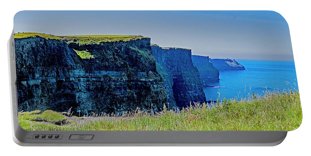 Ireland Portable Battery Charger featuring the photograph Cliff of Moher No. 2 by Edward Shmunes