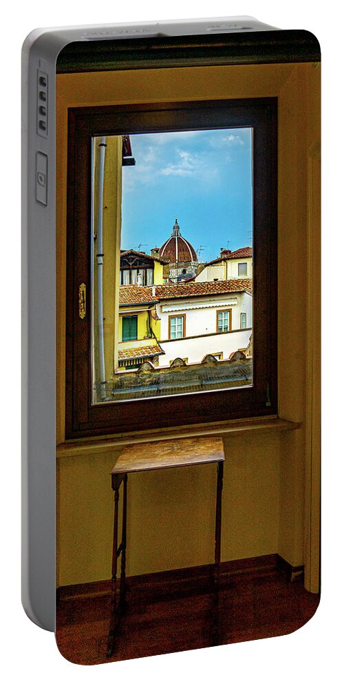 Tuscany Portable Battery Charger featuring the photograph Duomo, Florence by Marian Tagliarino
