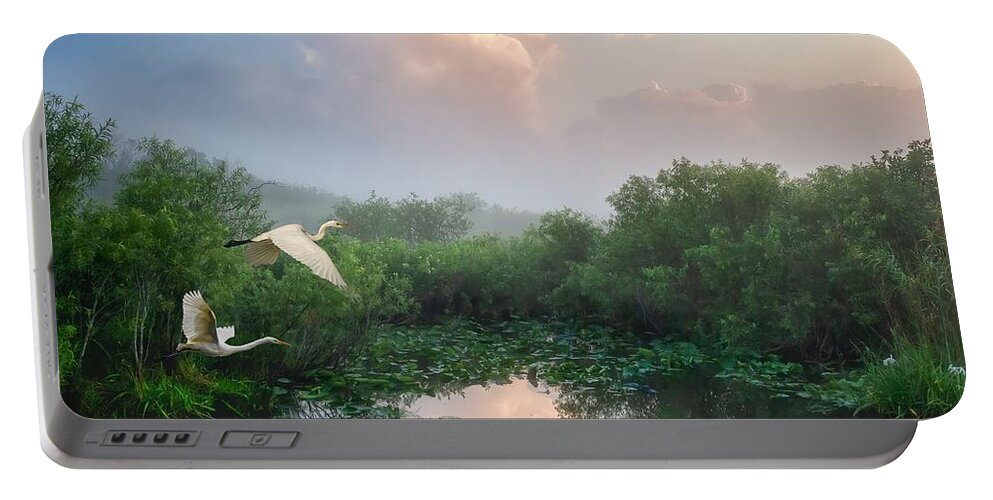 Florida Portable Battery Charger featuring the photograph Everglades Morning by Louise Lindsay
