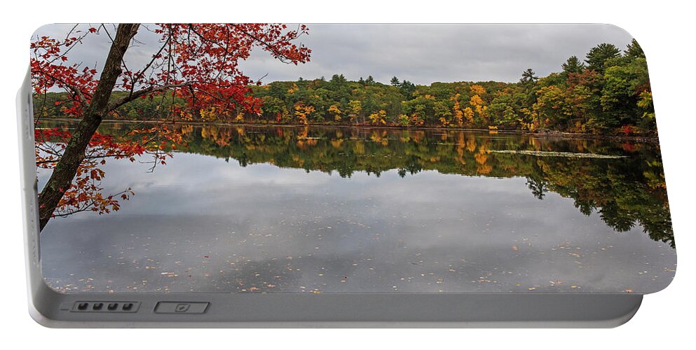 Lincoln Portable Battery Charger featuring the photograph Farrar Pond in Lincoln Massachusetts Fall Foliage Autumn Reflection by Toby McGuire