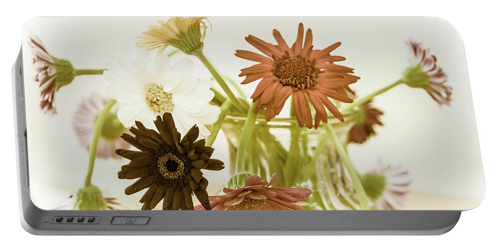 Kamloops Photographer Portable Battery Charger featuring the photograph Gerbera Still Life 2 by Linda McRae